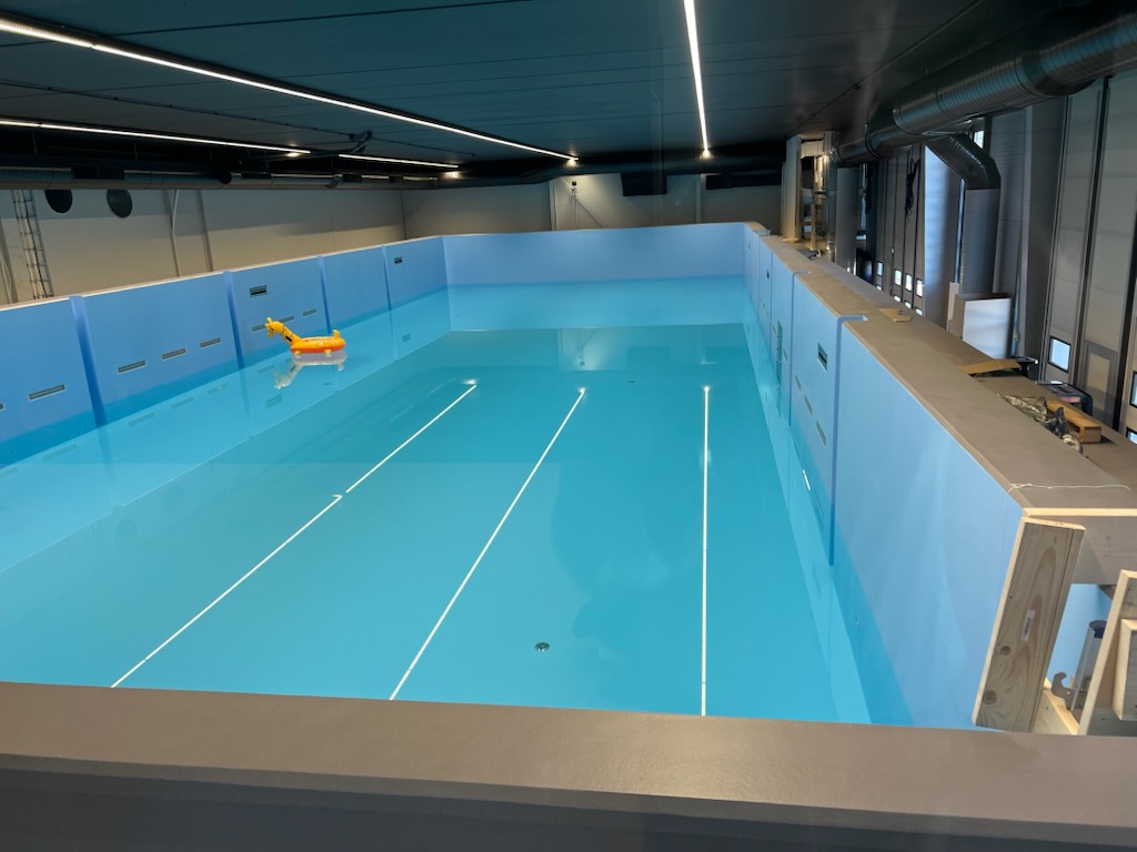 Construction work on the 7Waves Oceanlab building